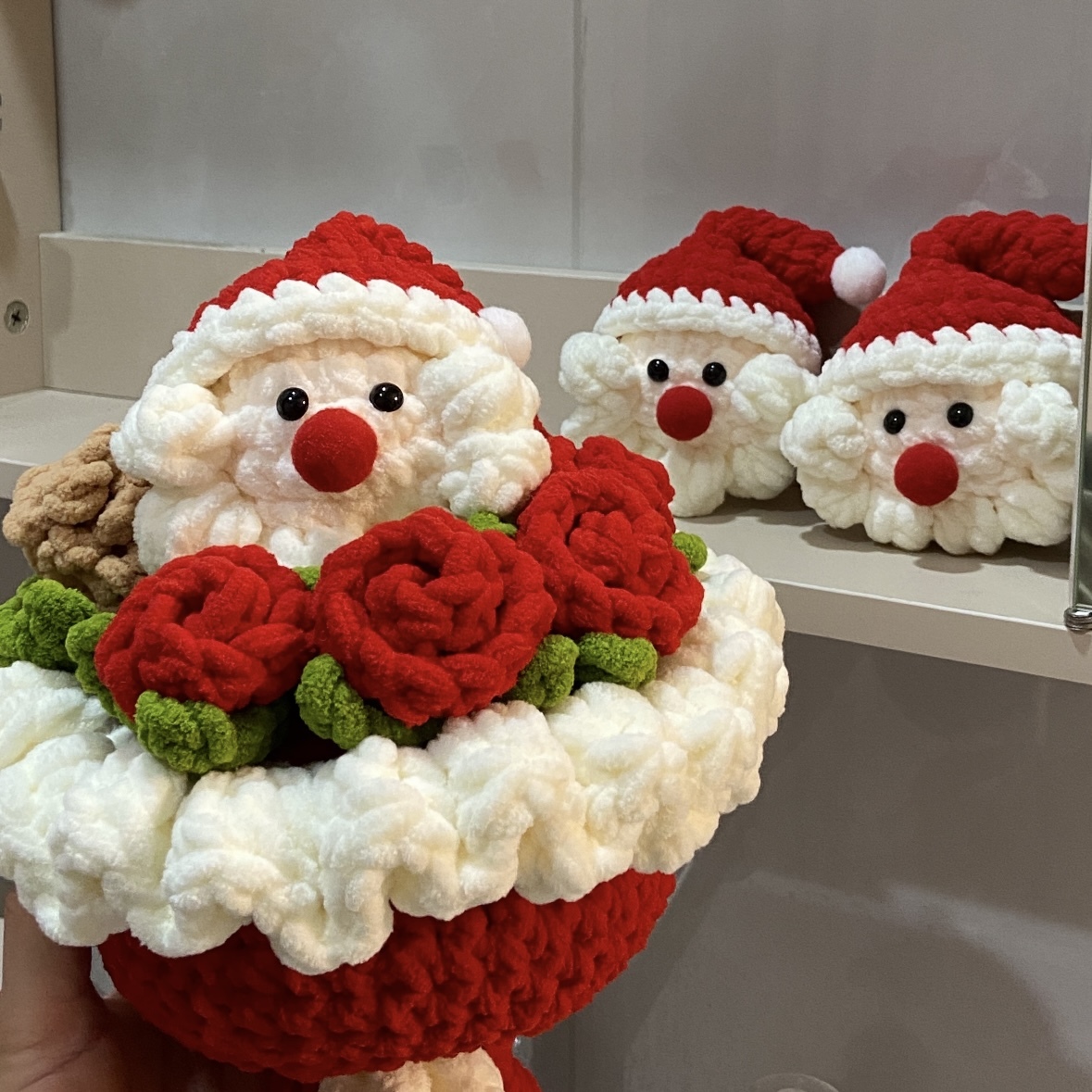 Christmas Crochet Bouquet Handmade Santa Clatus Holiday Accessories Stuffed Dolls