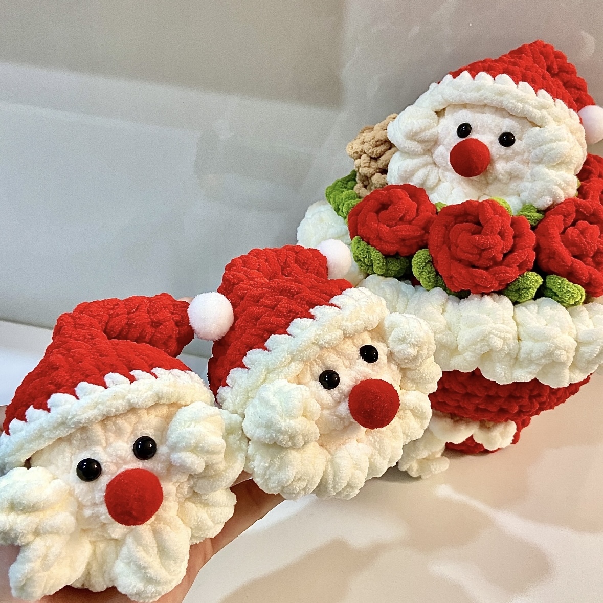 Christmas Crochet Bouquet Handmade Santa Clatus Holiday Accessories Stuffed Dolls