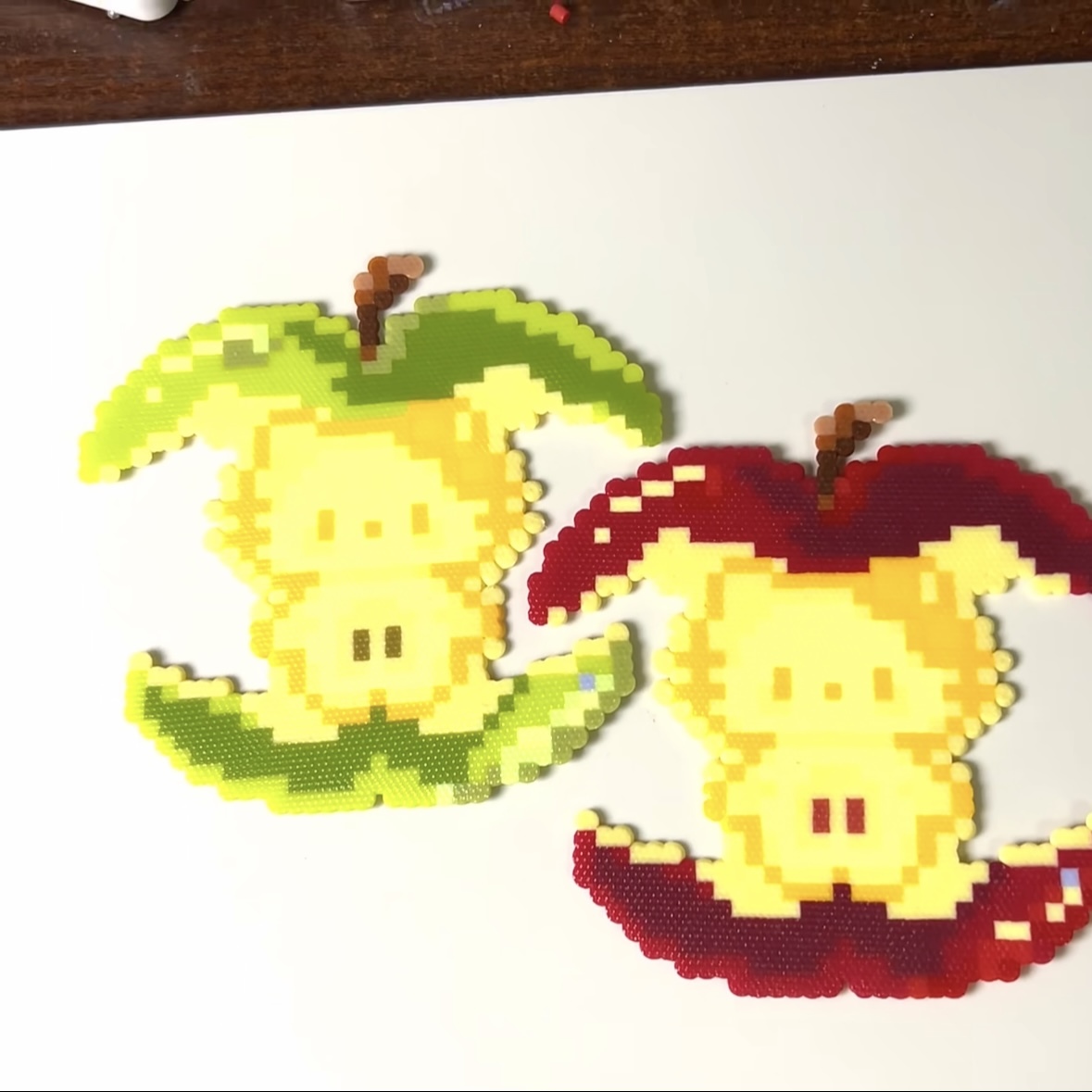 Apple Kitty Bean Handmade Finished Pendant DIY Three-dimensional Fusion Bean Creative Gift