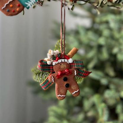 Christmas Tree Gingerbread Man Decor Holiday gifts Bag Charm Keychain