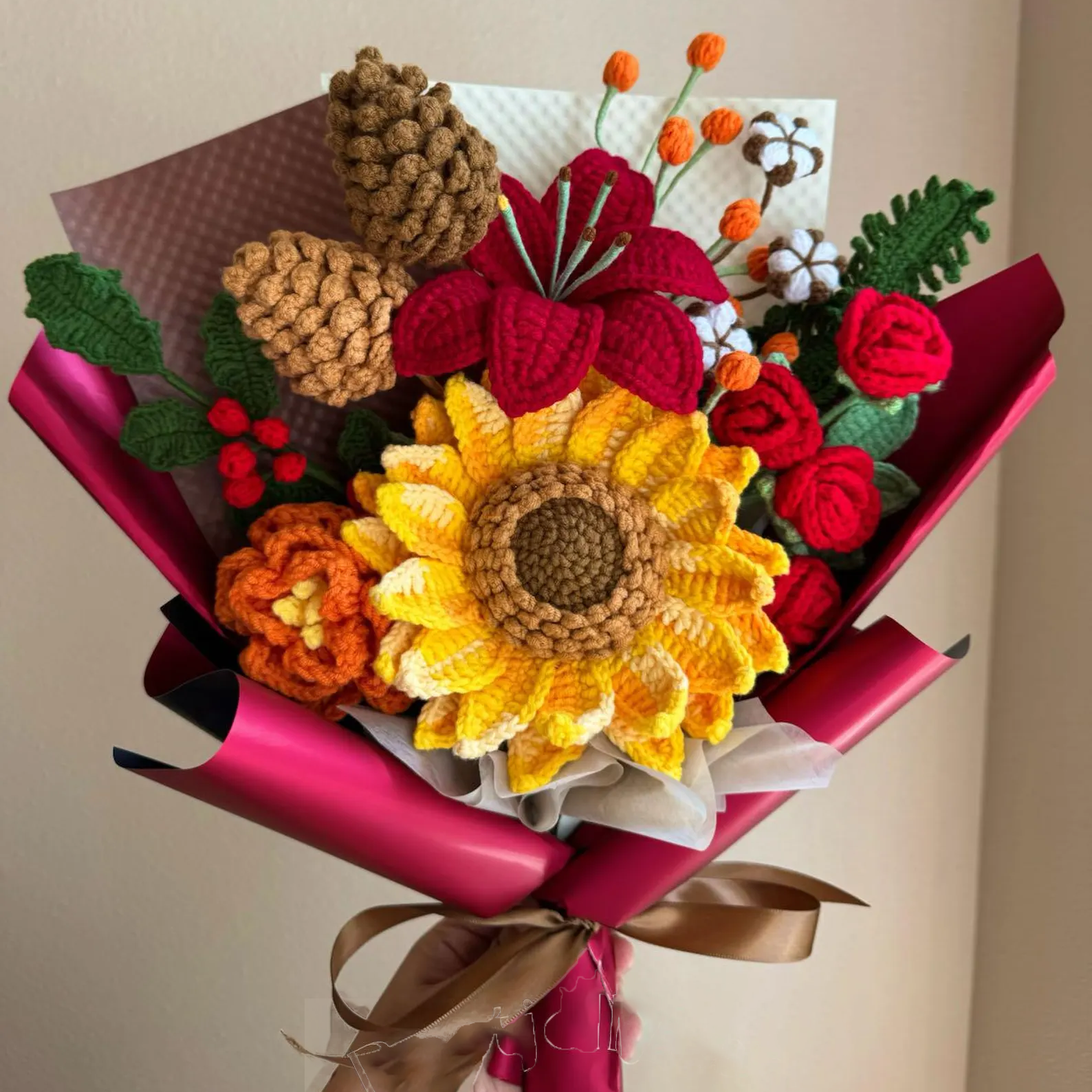 Handmade Crochet Christmas Poinsettia Bouquet: Everlasting Floral Gift