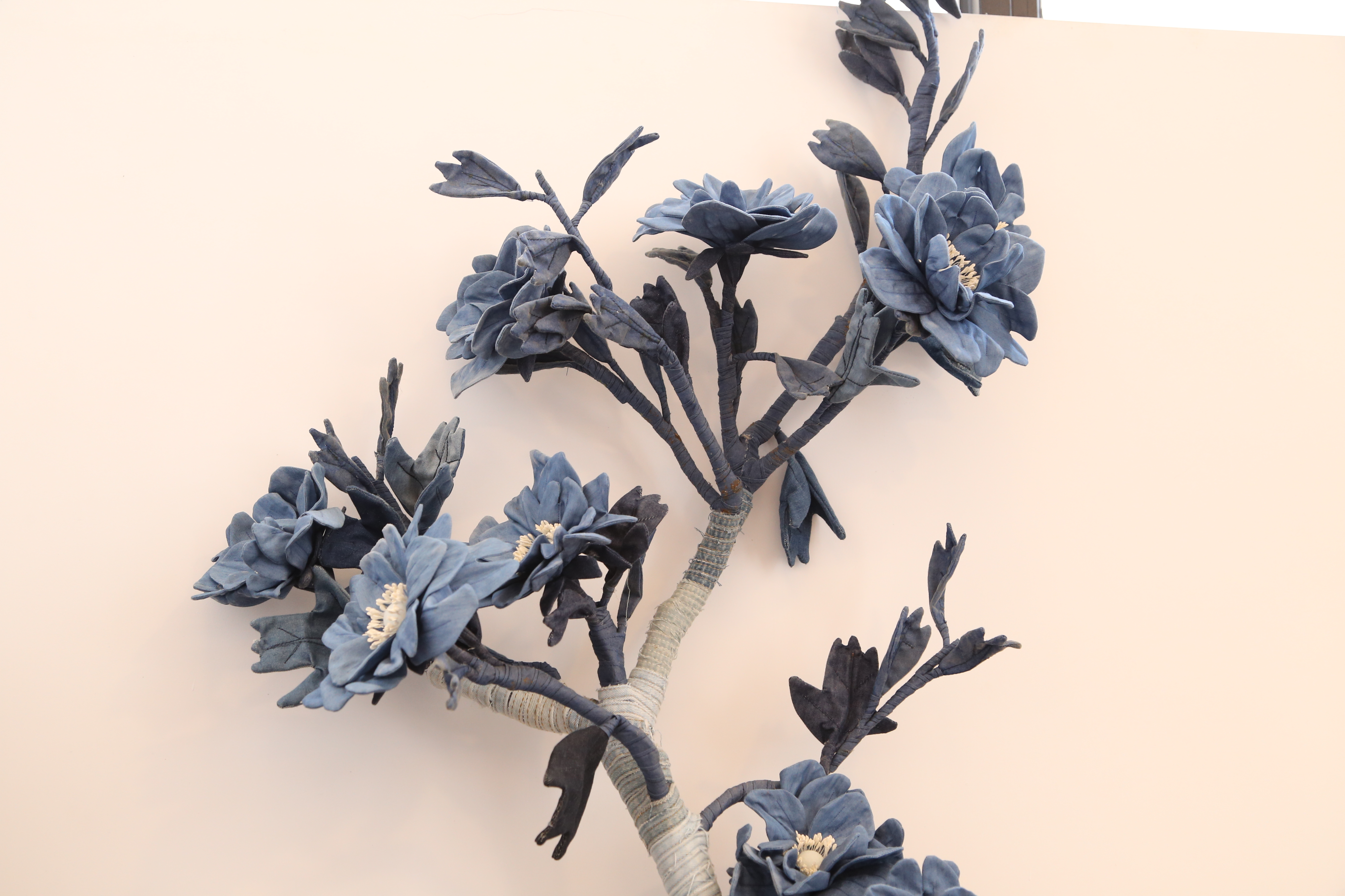 Cloth flowers