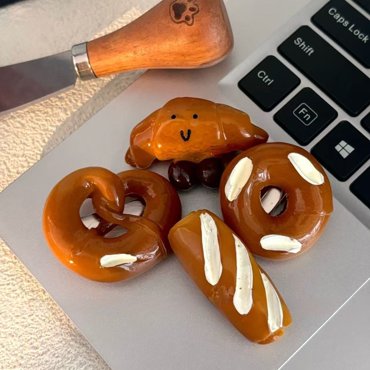 Realistic Alkaline Pretzel Hair Clips Set
