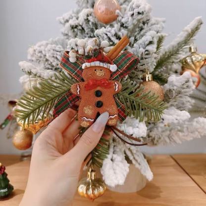 Christmas Tree Gingerbread Man Decor Holiday gifts Bag Charm Keychain
