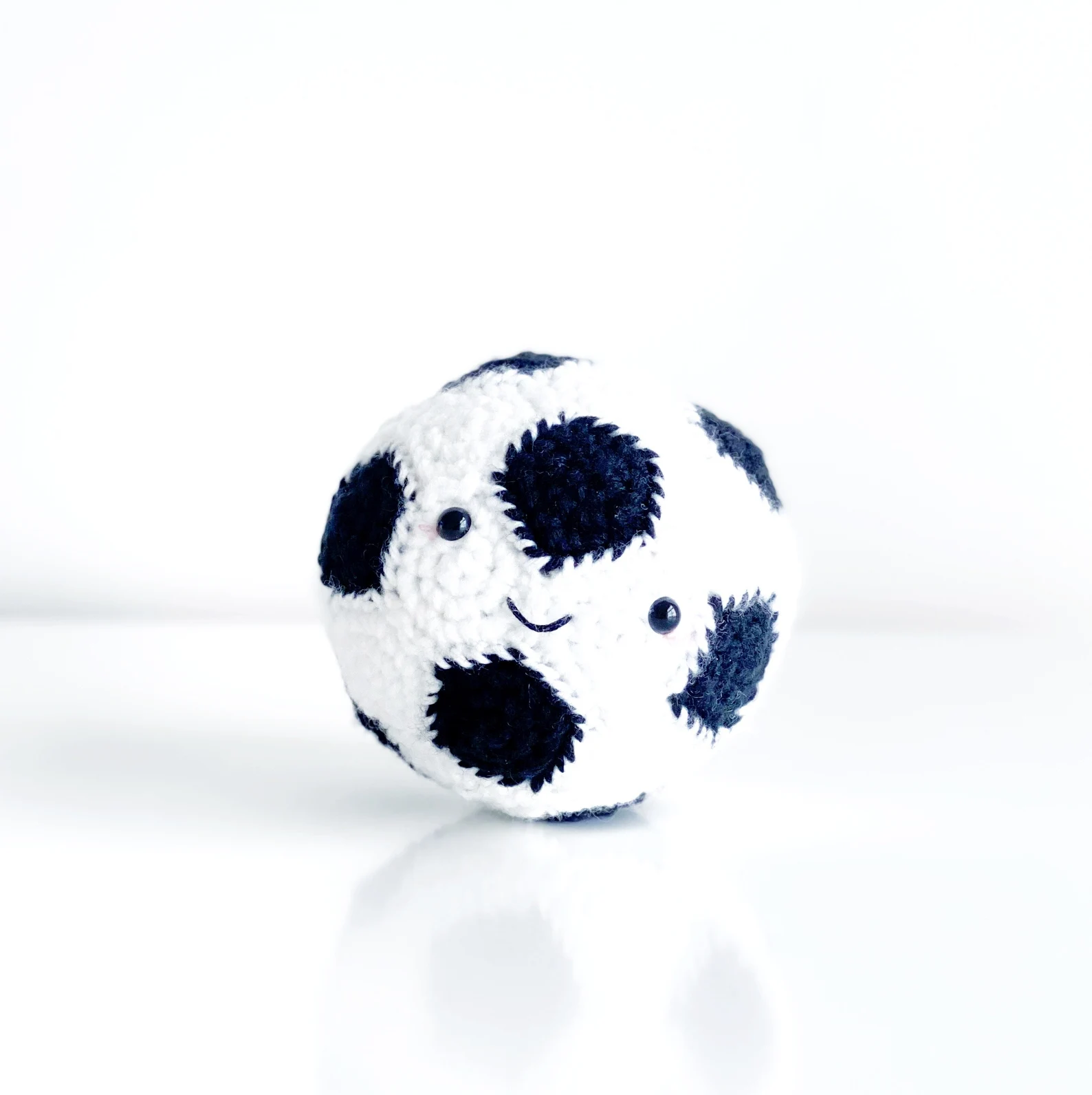 10 Crochet Sports Patterns! EBOOK PDF KnotMonsters Amigurumi Crochet Patterns Beginner Easy Simple Basic Sport Ball Balls Game
