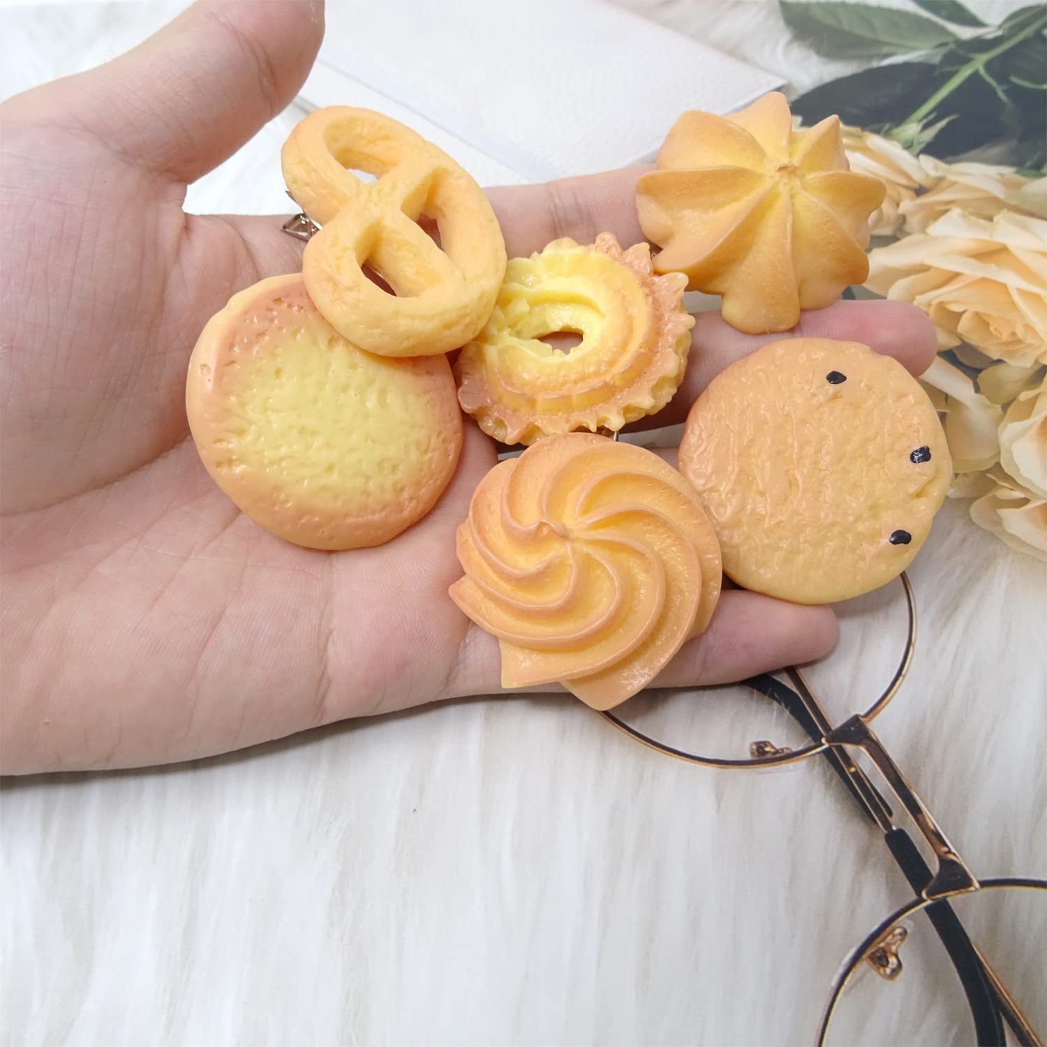 6 Pack Novelty Realistic Food Hair Clips, Weird & Funny Simulated Biscuit Hair Clips 