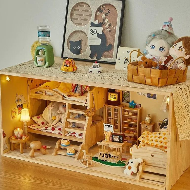 Doll House 