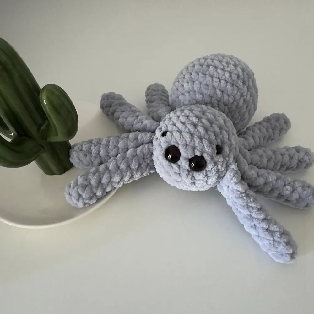 Halloween Spider Plush – Cute Crochet Spider Stuffed Animal, Soft Plush Toy, Halloween Gift for dog