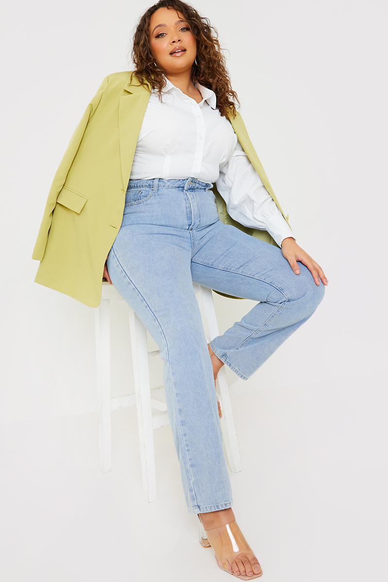 Light Wash Straight Leg Jeans