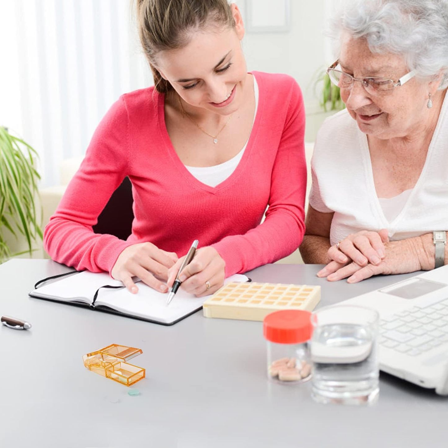 Ultrassist Pill Cutter and Splitter with Dispenser (10 PCs)