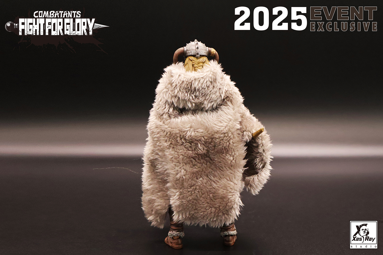 GOLD HILDR-EVENT EXCLUSIVE