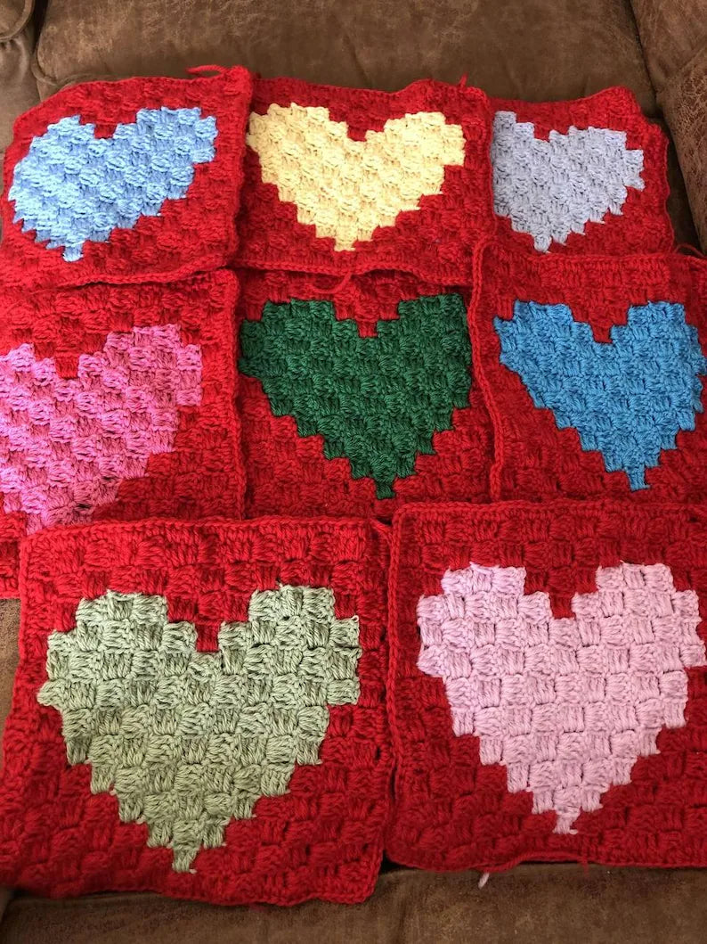 Crochet Blanket Pattern: Love Heart