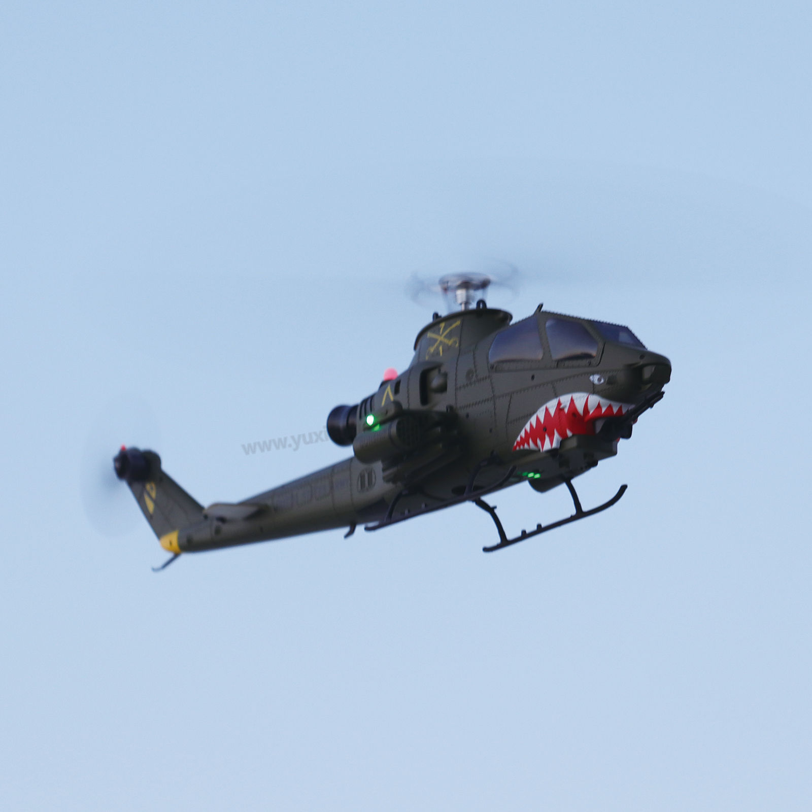 YUXIANG F112S AH-1 Cobra GPS Stabilized Helicopter - RTF