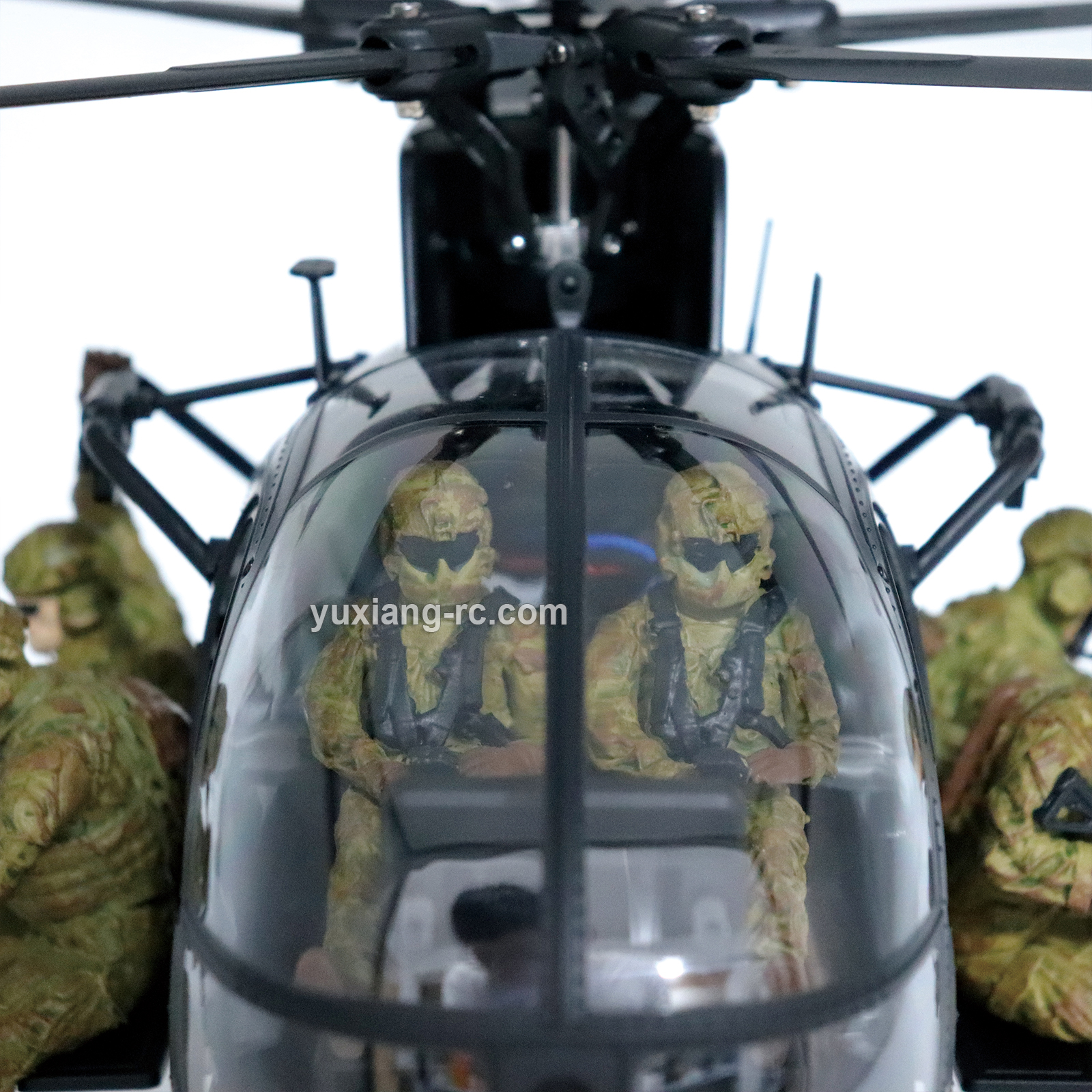 YUXIANG F118S GPS MD500 Hand-Painted Soldier & Pilot Figures