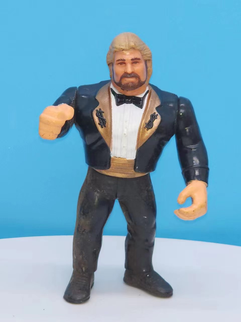 WWF Hasbro Ted DiBiase Million Dollar Man (Damaged)