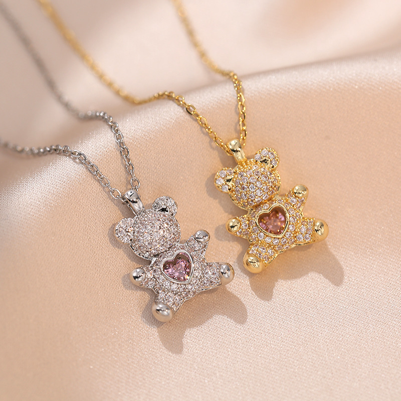 🎄CHRISTMAS PRE-SALE❄-Rotating Heart Zircon Bear Necklace