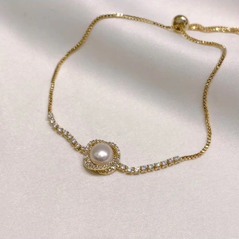 🌟CHRISTMAS HOT SALE🔥 Petal Pearl Bracelet