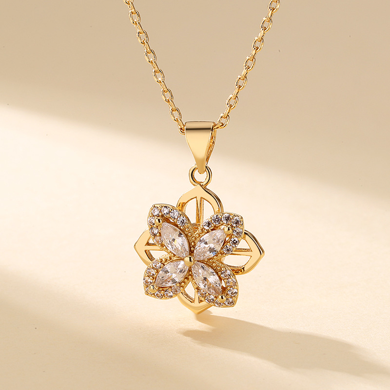 🎄CHRISTMAS PRE-SALE❄-Zircon Spinning Clover Necklace