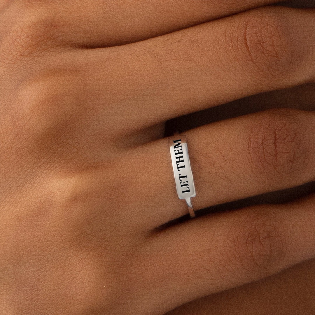 [IMMEDIATE 49% DISCOUNT🛒] - LET THEM DAINTY BAR RING 140 reviews