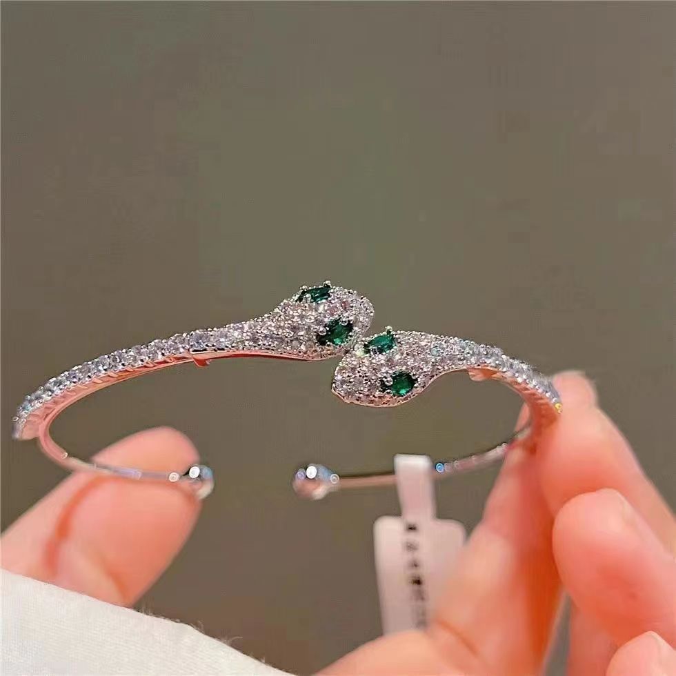 🎁CHRISTMAS PRE SALE🔥- Green Eye Snake Zircon Bracelet