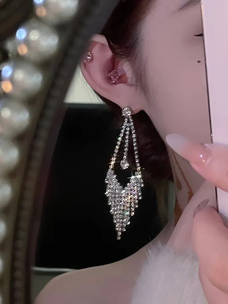 Rhombic Twinkle Earrings