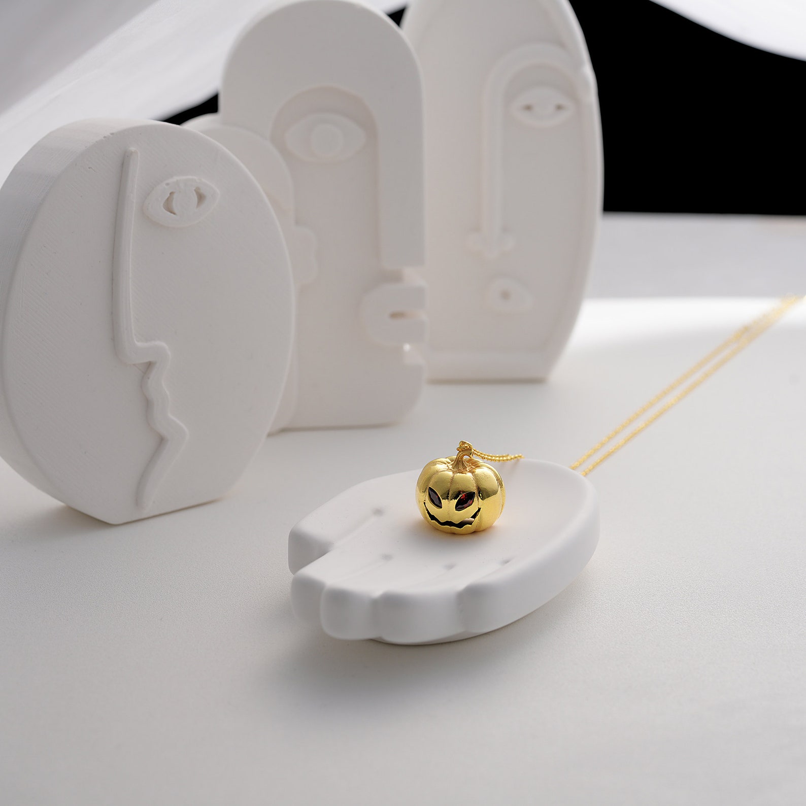 Haunted Glow Pumpkin Necklace