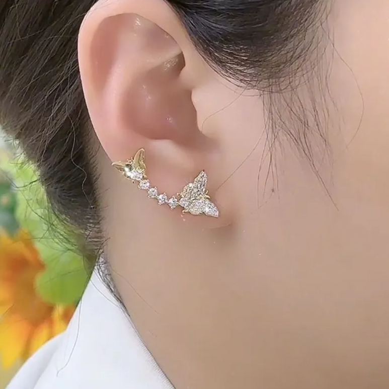💐Mother's Day Pre-sale💝14K Gold-Plated Elegant Zircon Diamond Butterfly Crawlers