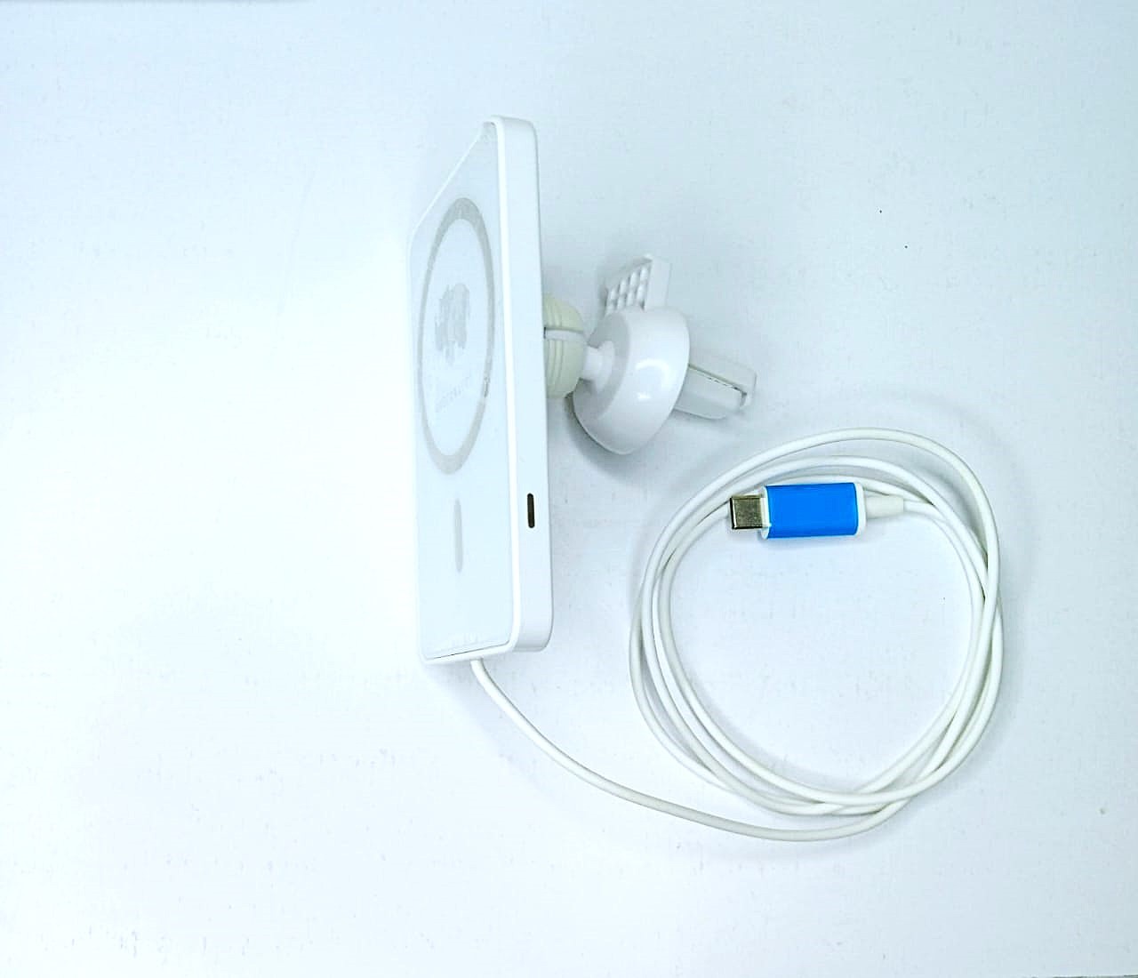 Magnetic Wireless Car Charger