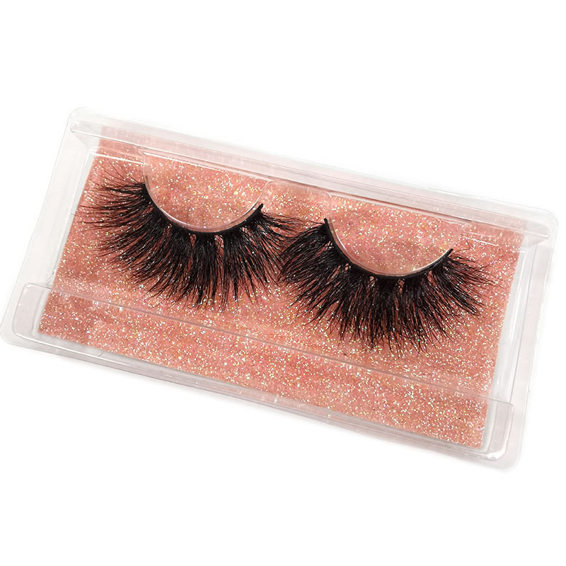 Satin Breeze 1 Pair Natural Lashes