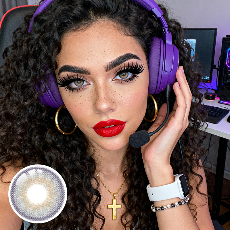 Pola Purple Yearly Contact Lenses