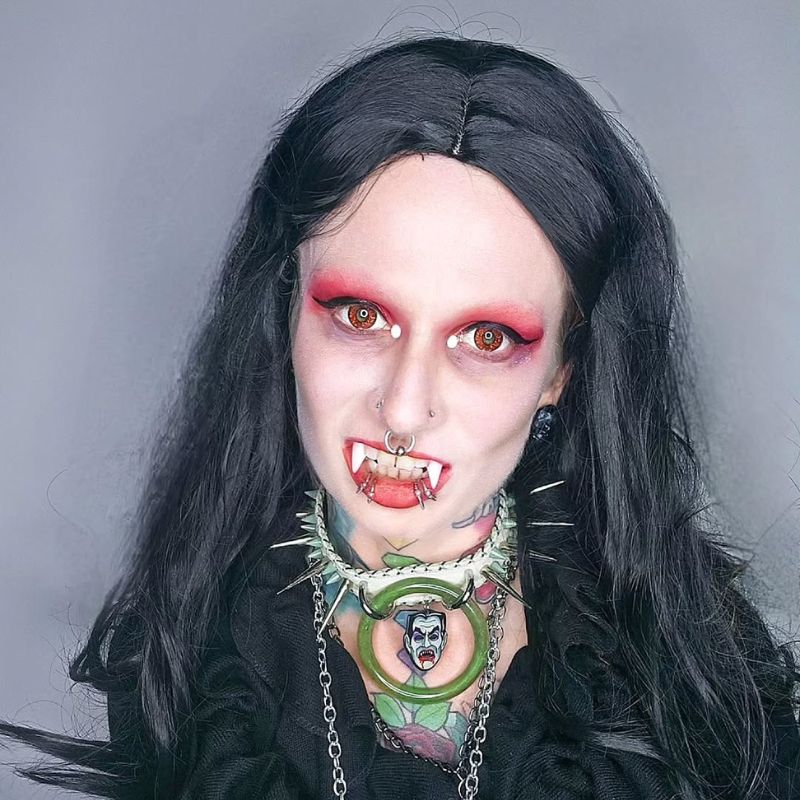 [US Warehouse] Crack Red Costume Contact Lenses