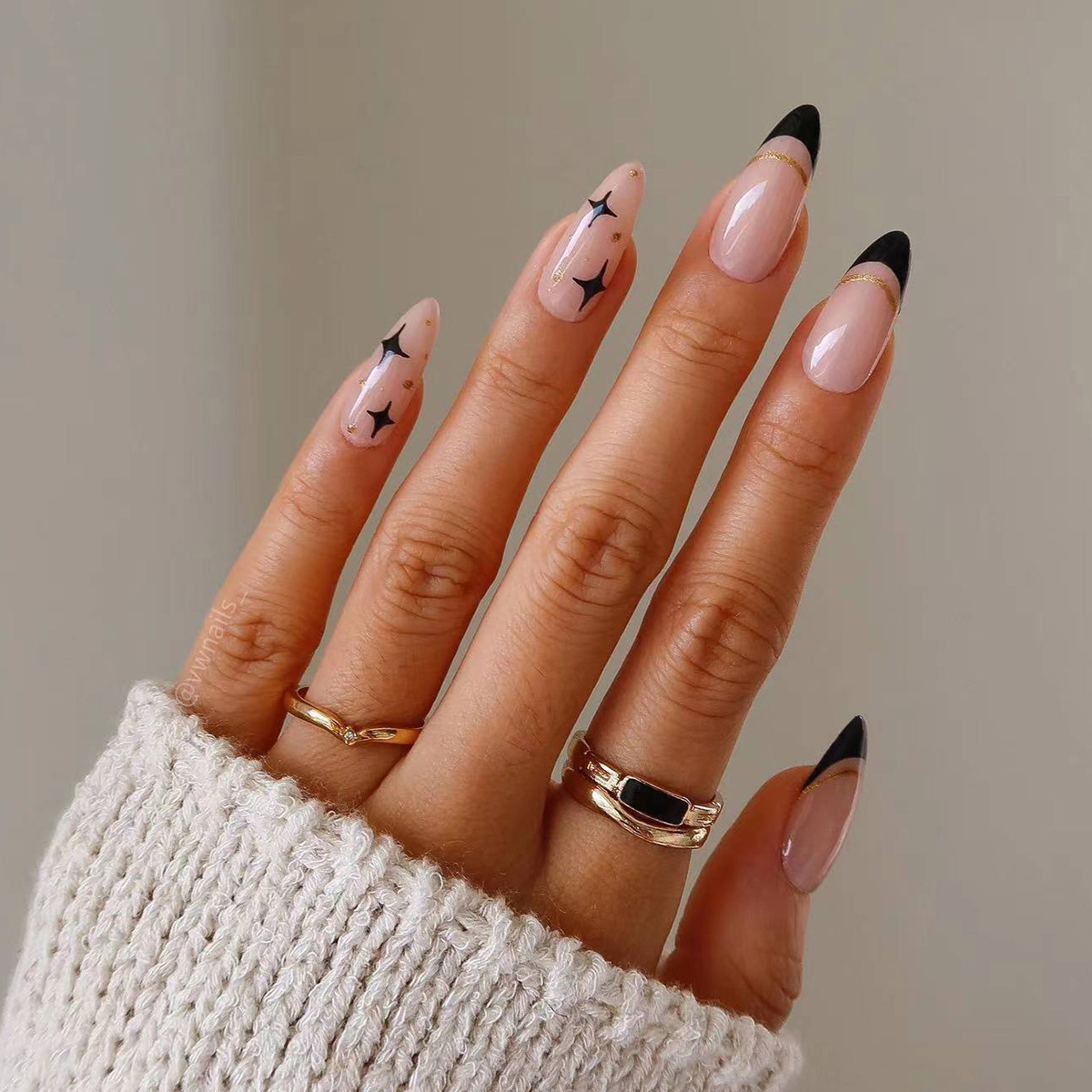 Obsidian Sky Black Nails