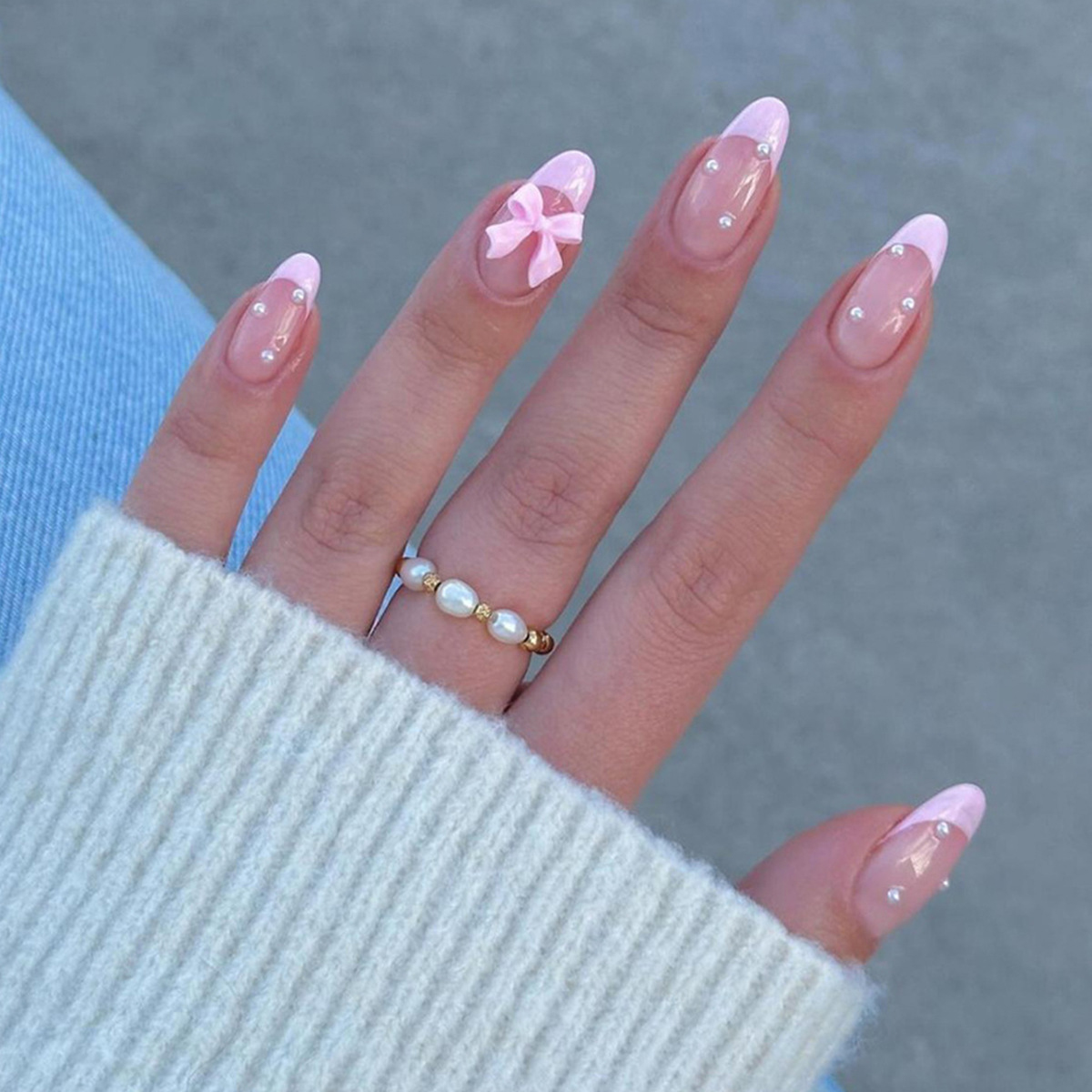 Pearl Bow Pink Nails