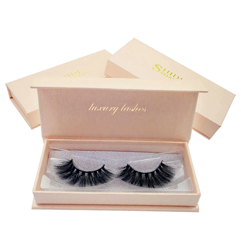 Silver Moth 1 Pair Natural Lashes