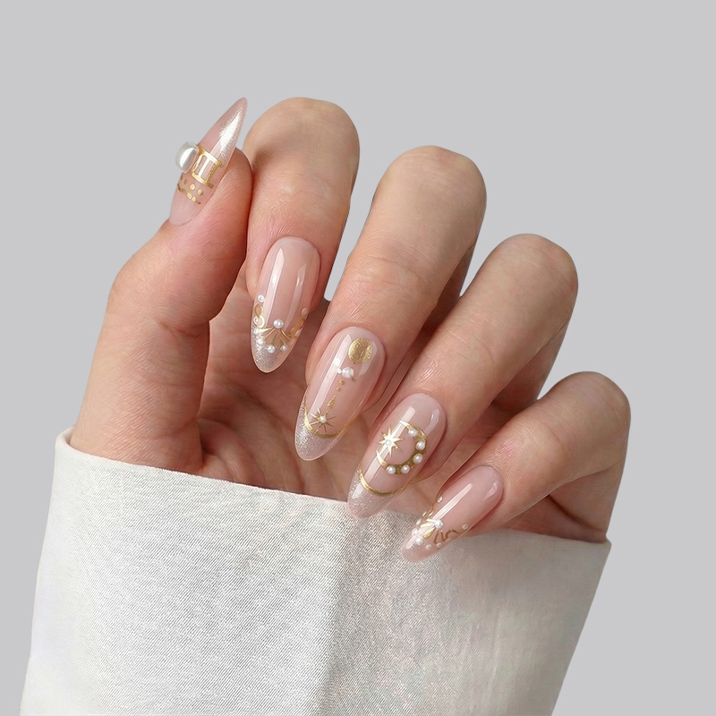 Moon Treasure Gold Nails