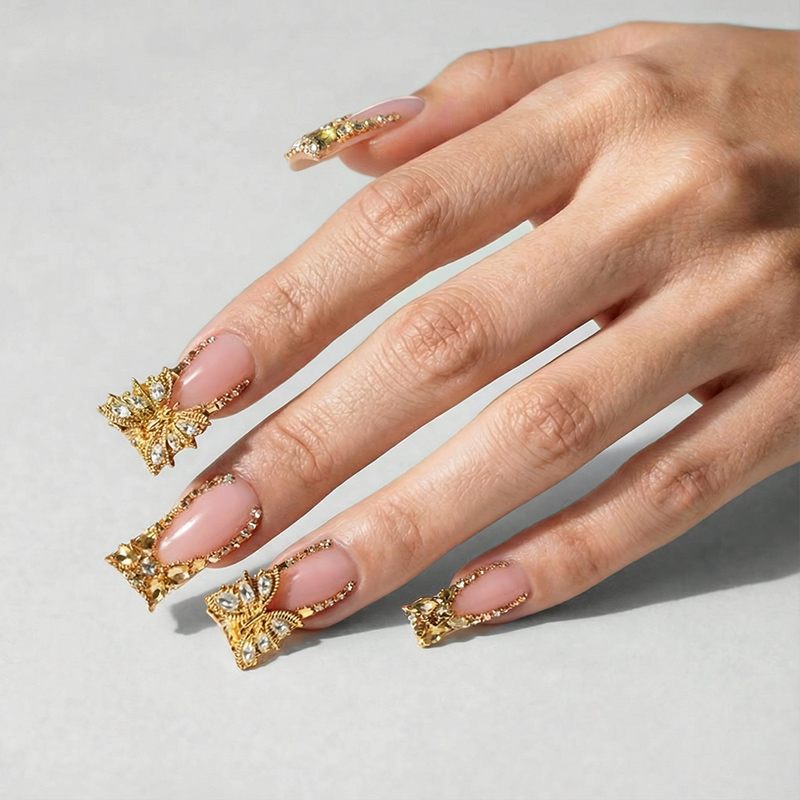 Golden Slay Nails