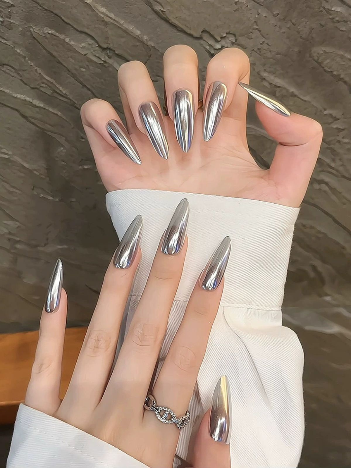 Mirror Finish Silver Nails