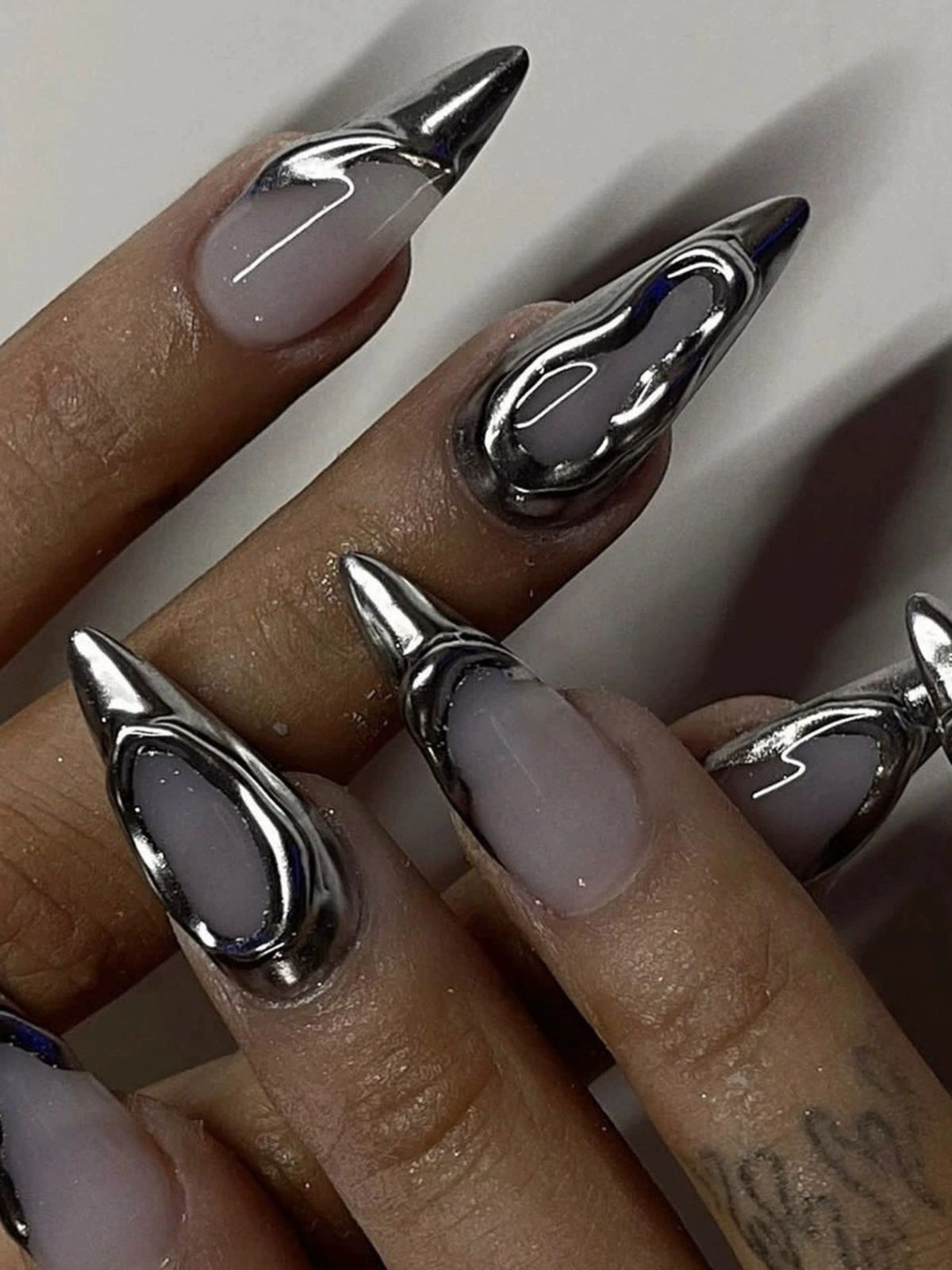 Chrome Crush Sliver Nails