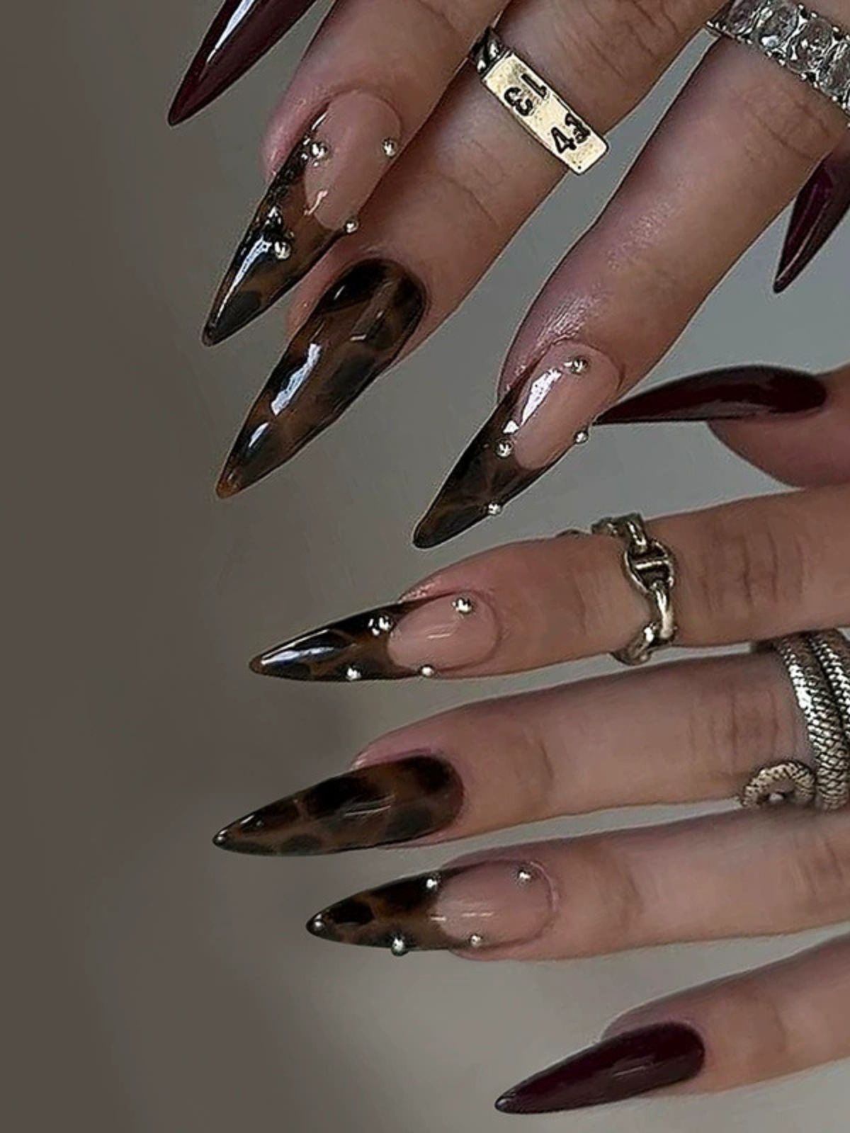 Honey Leopard Brown Nails