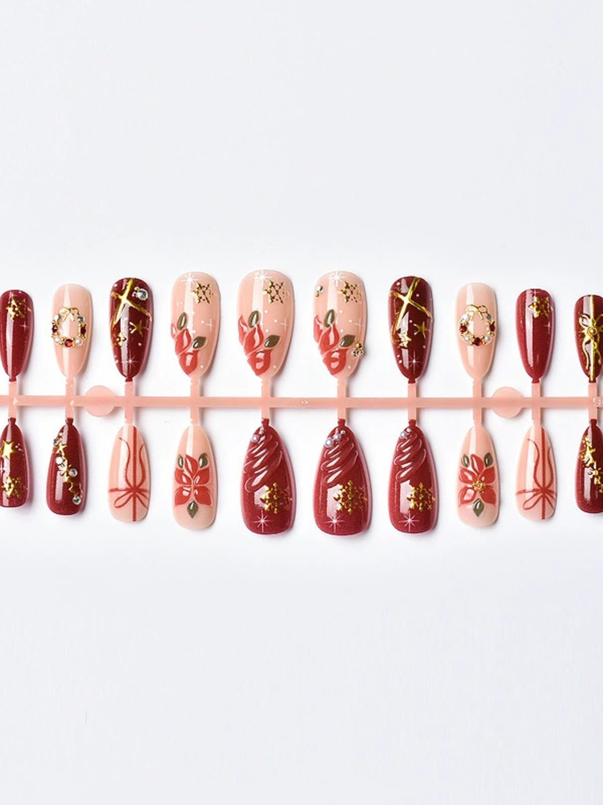 Coral Wreath Red Nails