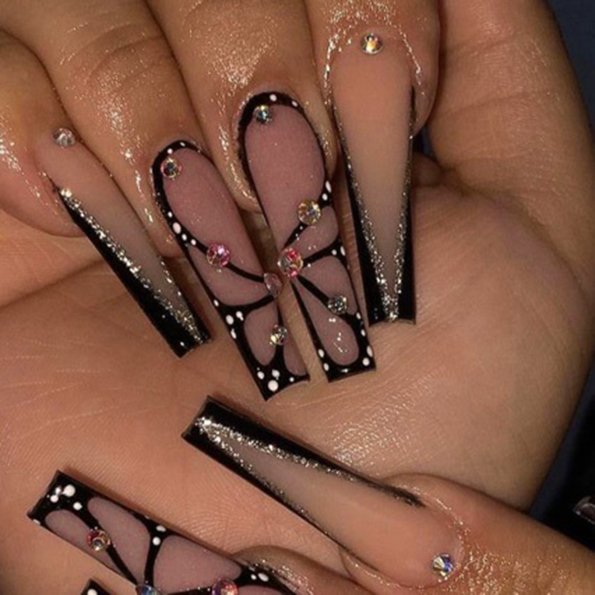 Raven Trim Purple Nails