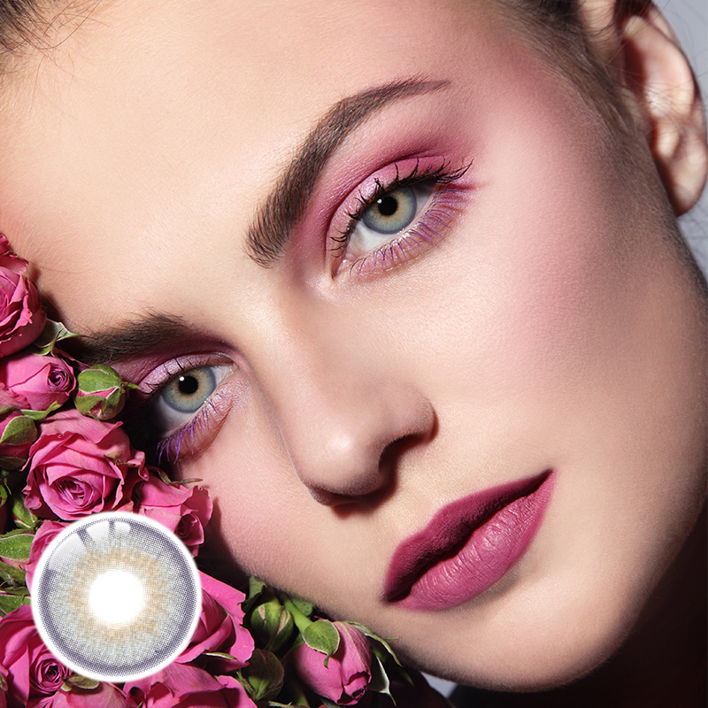 Pola Purple Yearly Contact Lenses