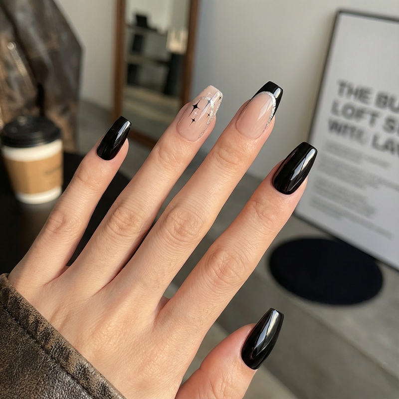 Onyx Glitter Black Nails