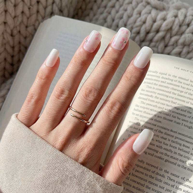 Soft Poetry Pink Nails
