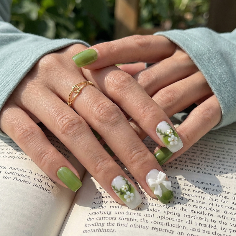 Mint Blossom Green Nails