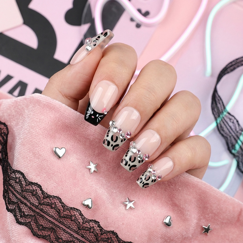 Cool Kitty Pink Nails