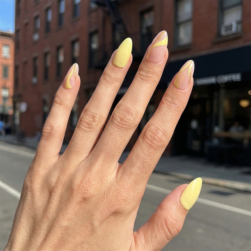 Solar Ripple Yellow Nails