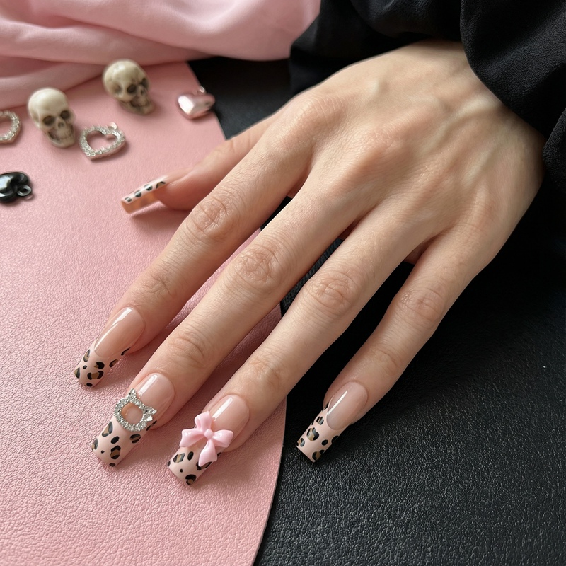 Leopard Latte Pink Nails
