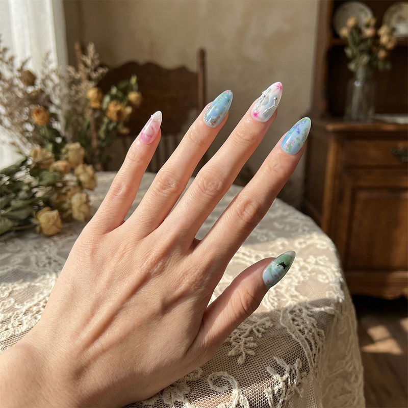 Flora Breeze Green Nails