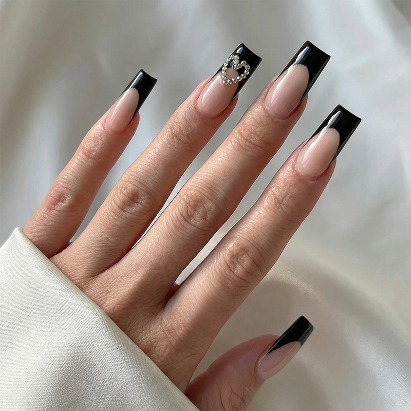 Ebony Glitz Black Nails